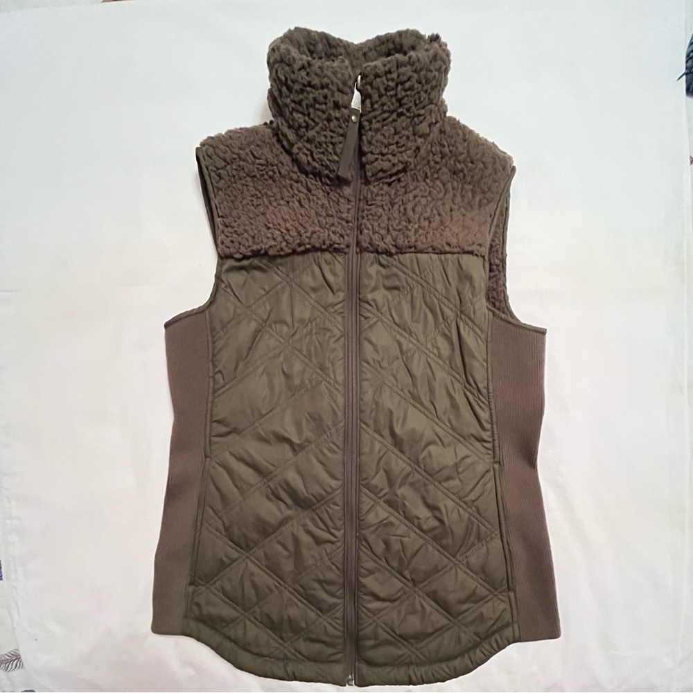 Prana Esla Vest, Small, Sherpa Lined